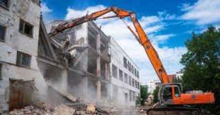 Промышленный демонтаж зданий Гуково, цена от 2956 руб.